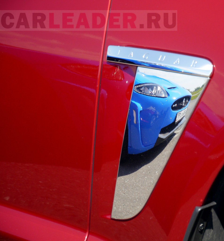 Jaguar XKR 2012 Car Leader